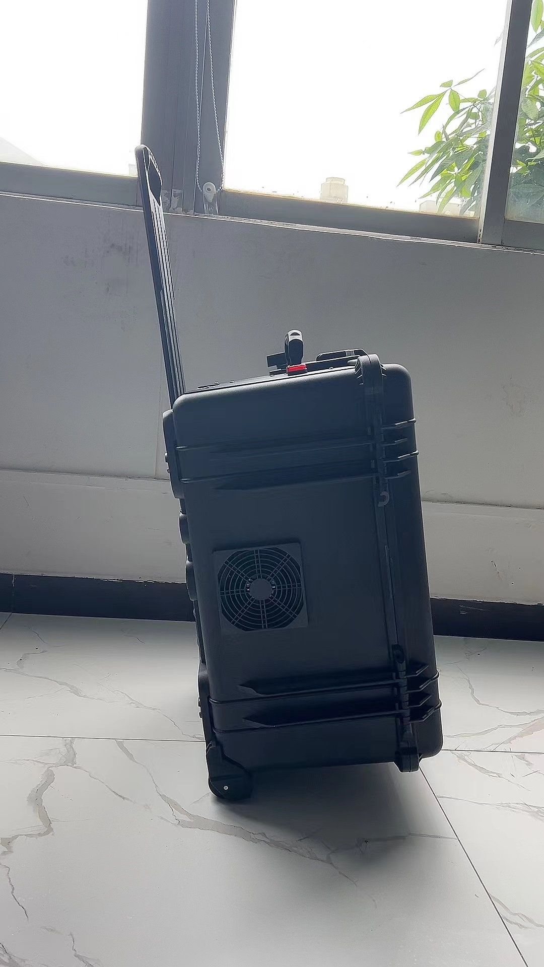 博白手拉箱型移动通信干扰器